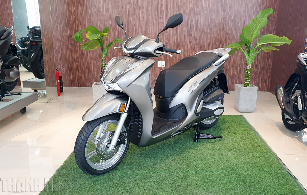 Chi tiết Honda SH350i 2021 đầu tiên về Việt Nam giá bán hơn 360 triệu đồng